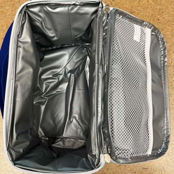 Bang Energy- Energy Burst Lunch Bag Brand New/Buy 1 for $25/2 Bags for $40 Only - Picture 5 of 13